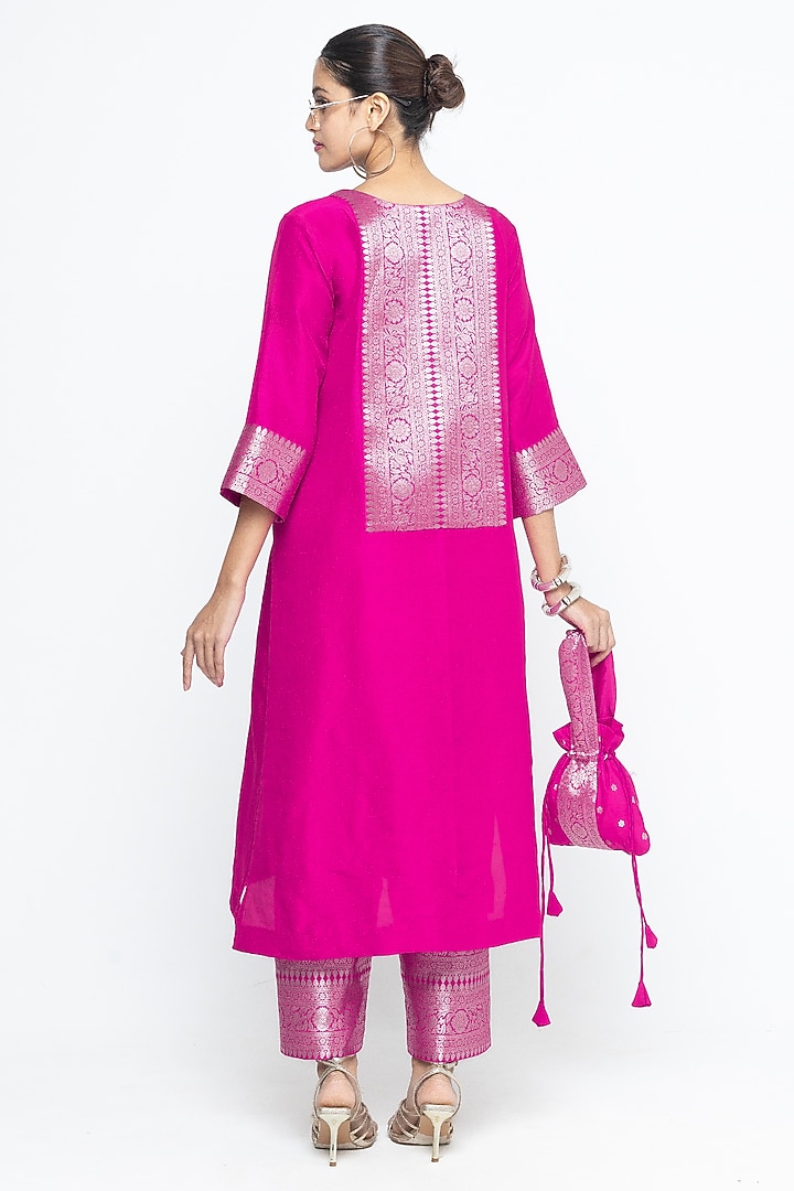 Pink Silk Banarasi Kurta Set by Sobariko at Pernia's Pop Up Shop