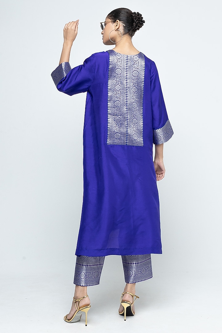 Ultramarine Silk Banarasi Kurta Set by Sobariko at Pernia's Pop Up Shop