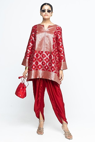 Red Jaal Silk Brocade Kurta Set by Sobariko