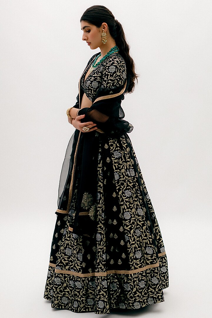 Black Embroidered Wedding Lehenga Set by Sobariko at Pernia's Pop Up Shop