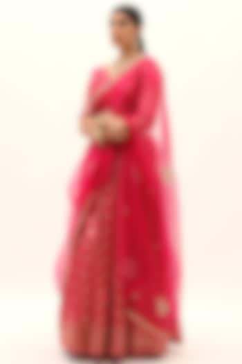 Pink Embroidered Wedding Lehenga Set by Sobariko at Pernia's Pop Up Shop