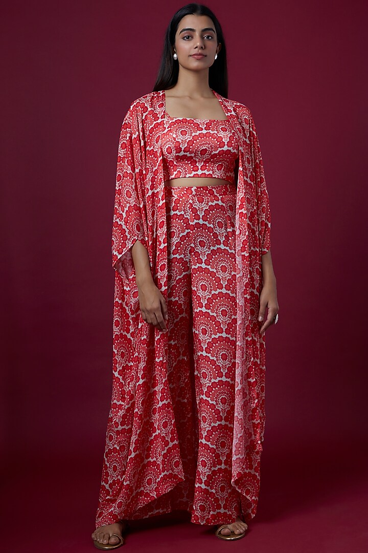 Red Floral Printed Cape Set by Sobariko