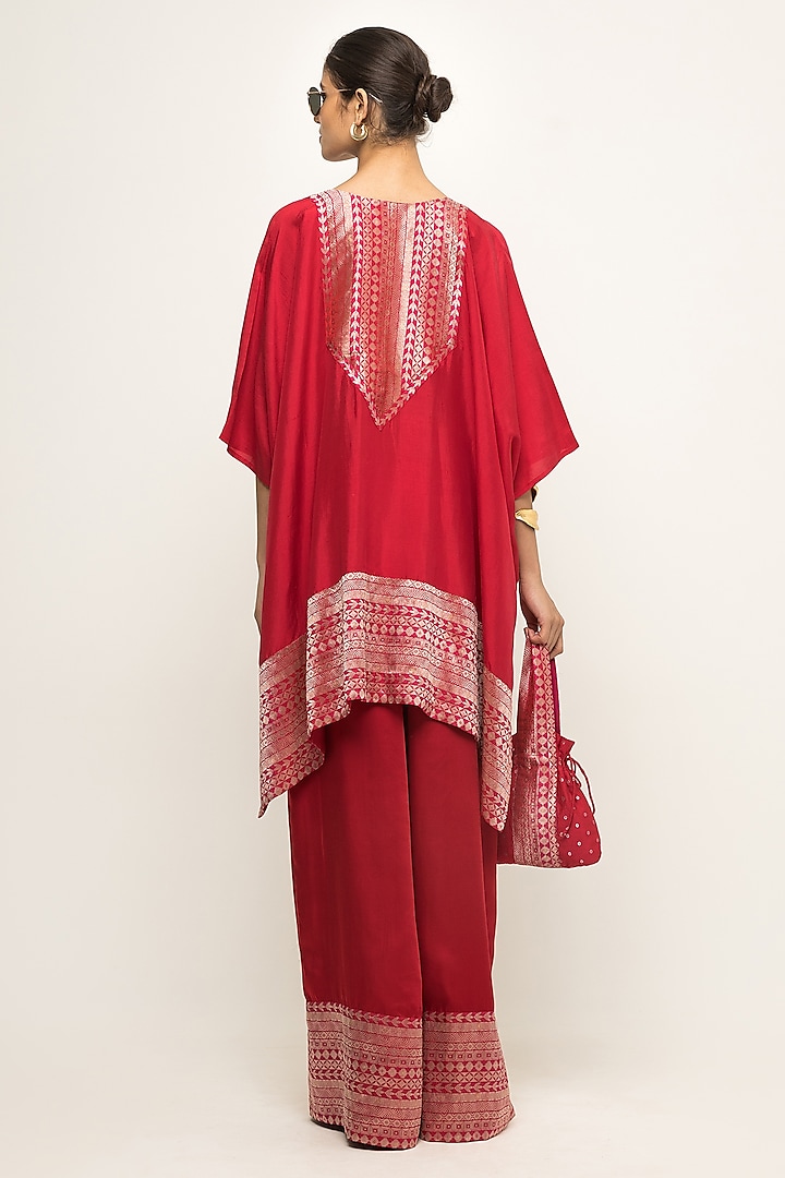 Red Pure Silk Asymmetric Kurta Set by Sobariko at Pernia's Pop Up Shop
