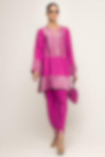 Fuchsia Pink Banarasi Silk Kurta Set by Sobariko at Pernia's Pop Up Shop