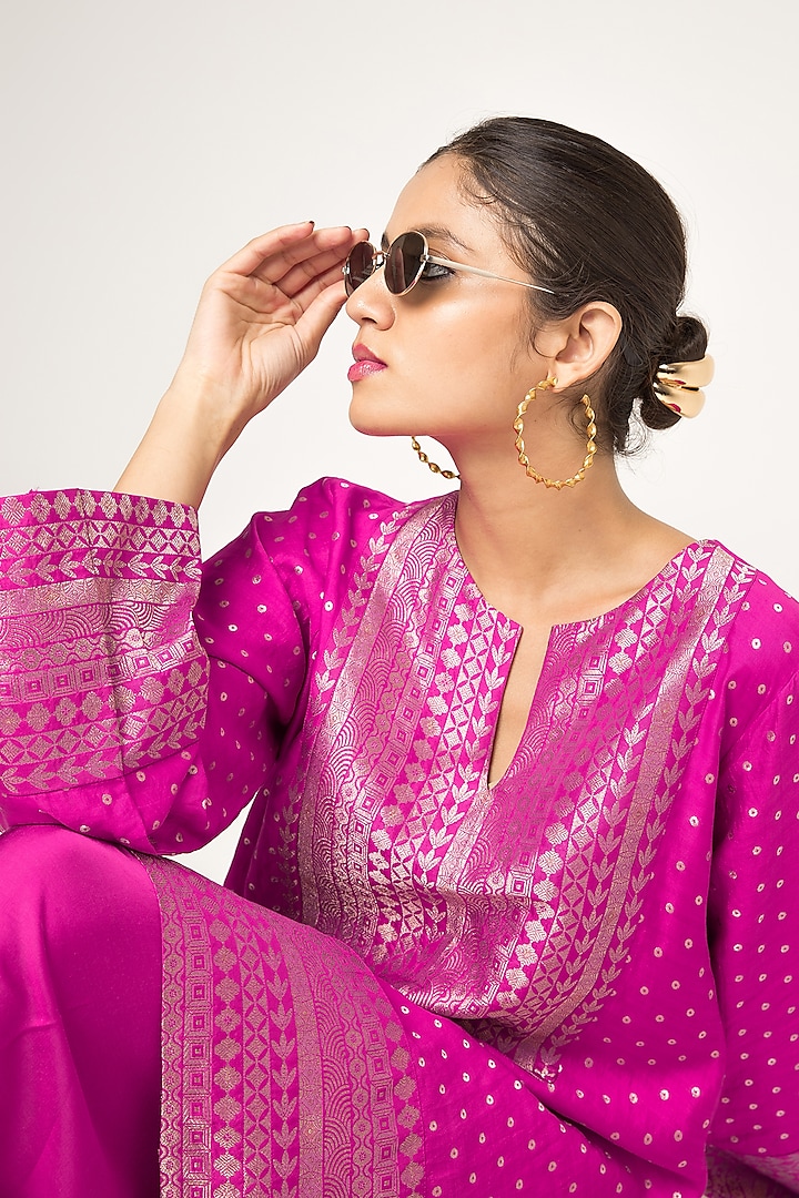 Fuchsia Pink Banarasi Silk Kurta Set by Sobariko at Pernia's Pop Up Shop