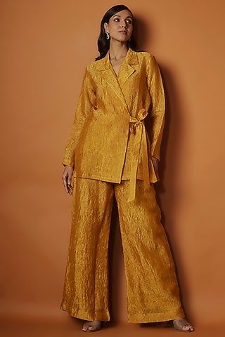 Metallic Gold Crushed Tissue Wrap Blazer Set by Sobariko