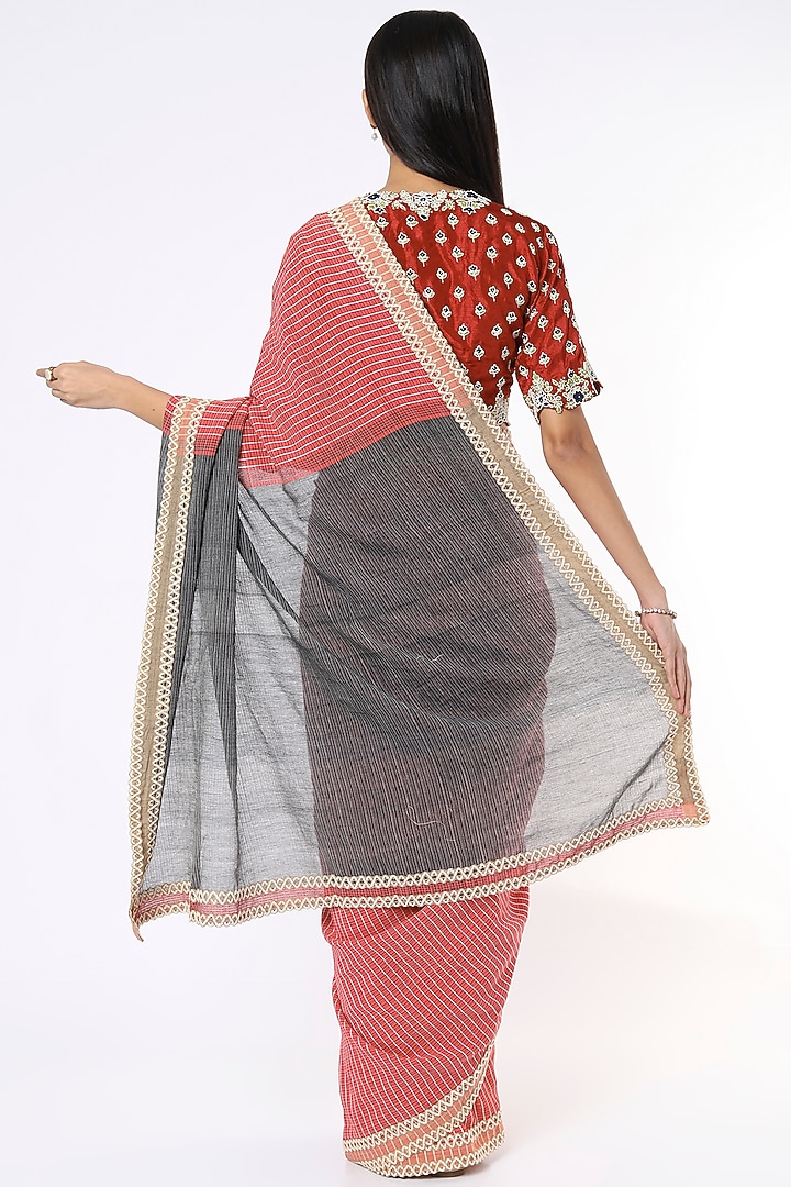 Red Linen Silk Handloom Festive Saree by Soumodeep Dutta at Pernia's Pop Up Shop