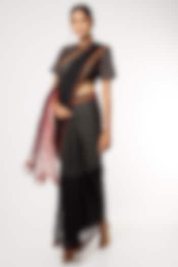 Black Hand Embroidered Party Wear Saree Set by Soumodeep Dutta at Pernia's Pop Up Shop