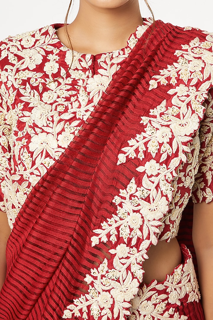 Red Silk Embroidered Wedding Saree Set by Soumodeep Dutta at Pernia's Pop Up Shop