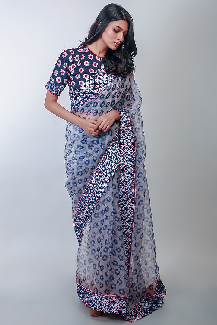 Grey Floral Printed Party Wear Saree Set by Soumodeep Dutta at Pernia's Pop Up Shop