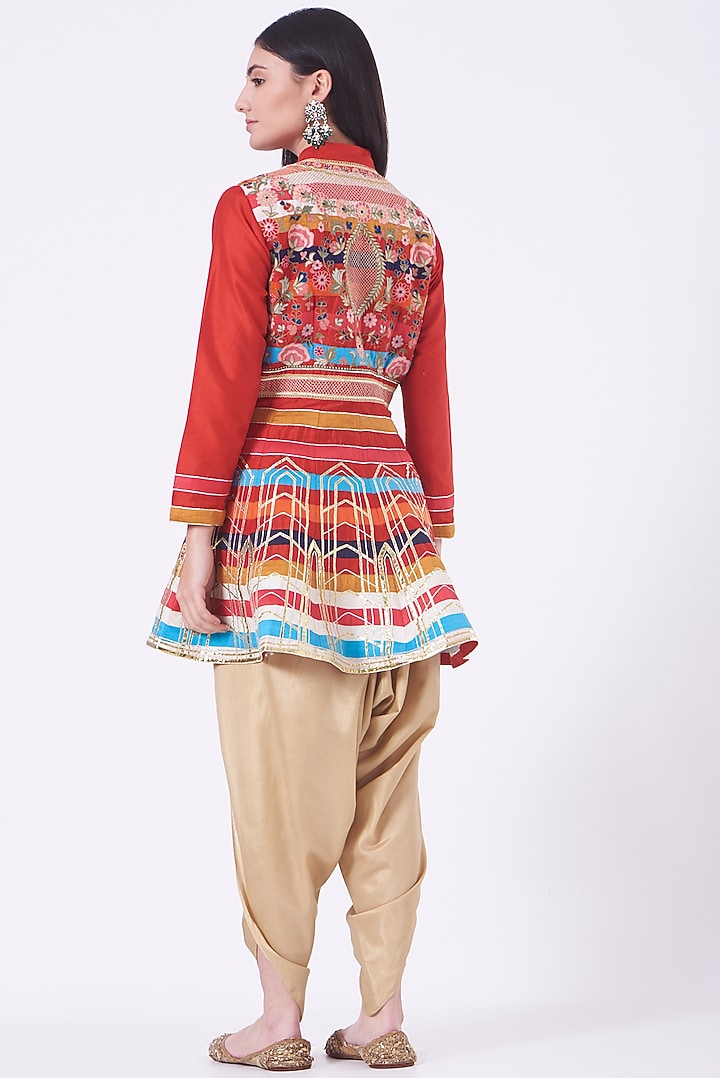 Gold Blended Silk Dhoti Set by Sonali Gupta at Pernia's Pop Up Shop