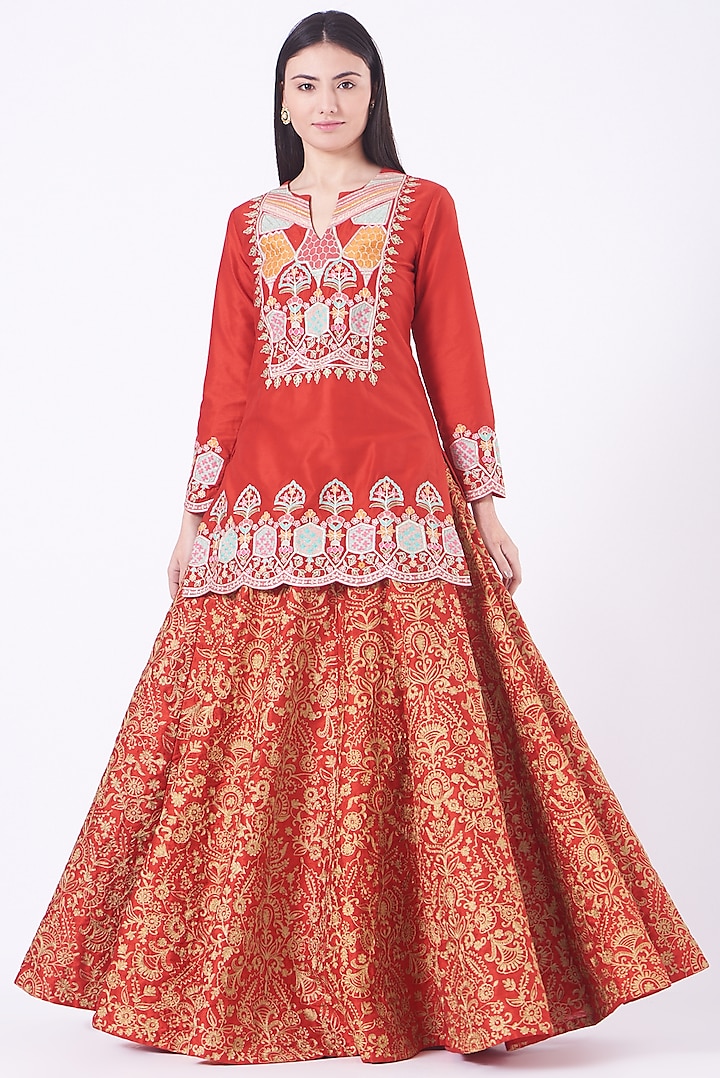 Coral Red Blended Silk Skirt Set by Sonali Gupta