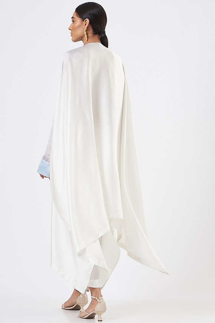 White Hand Embroidered Kaftan by Sonali Gupta at Pernia's Pop Up Shop