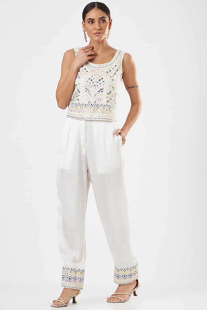 White Embroidered Jacket Set by Sonali Gupta at Pernia's Pop Up Shop