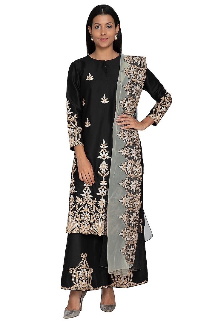 Black Gota Embroidered Kurta Set by Sonali Gupta at Pernia's Pop Up Shop