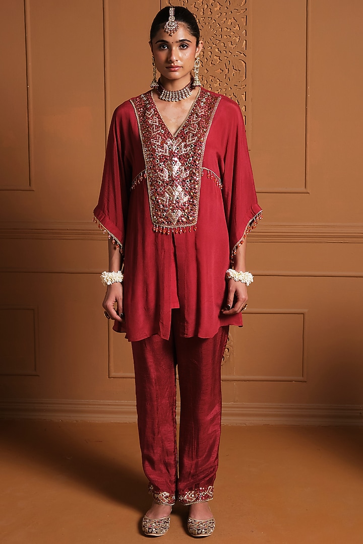 Maroon Chiffon Floral Hand Embroidered Asymmetrical Kaftan Set by Sonia Khatri at Pernia's Pop Up Shop