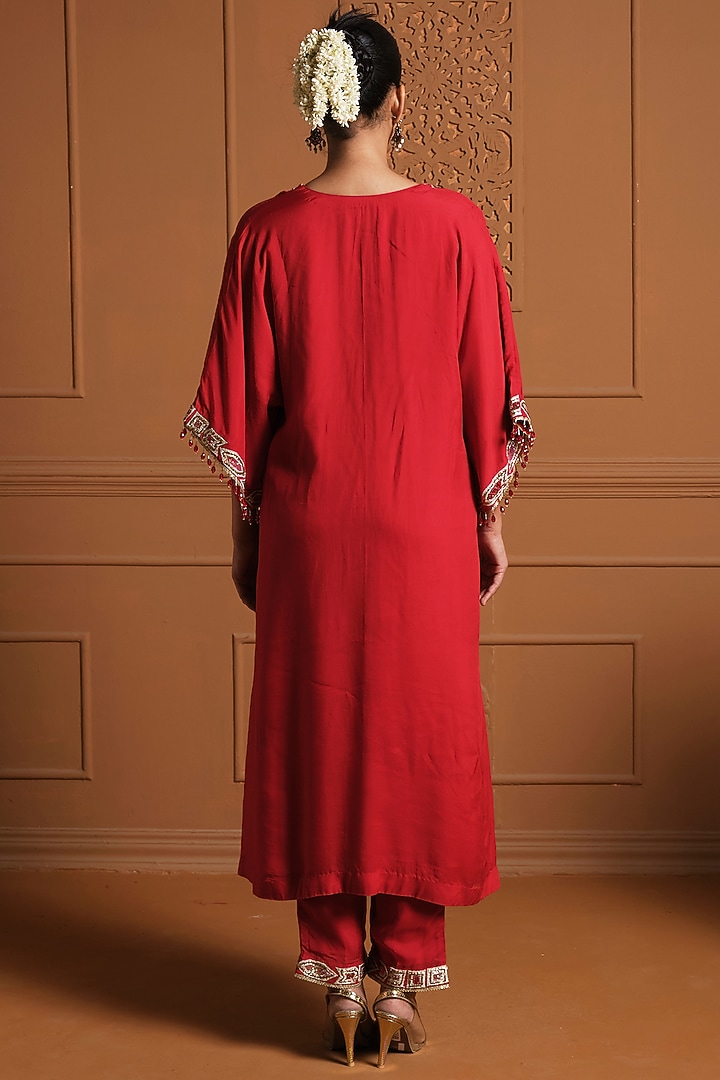Red Crepe Zardosi Embroidered Kaftan Set by Sonia Khatri at Pernia's Pop Up Shop