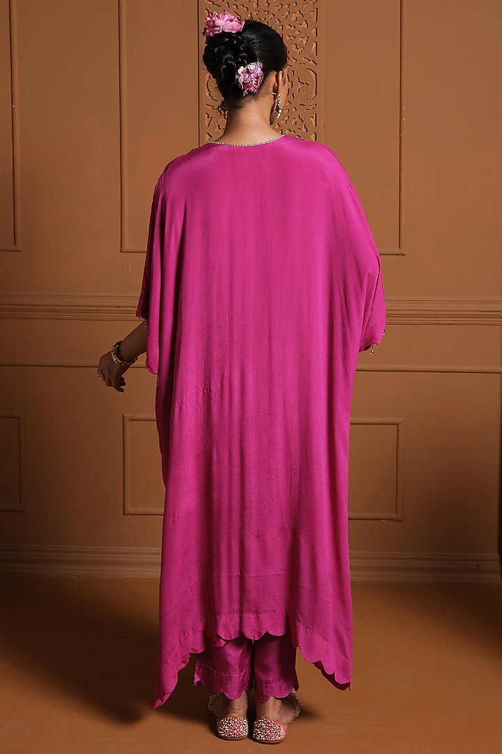 Pink Crepe Mirror Embellished Kaftan Set by Sonia Khatri at Pernia's Pop Up Shop