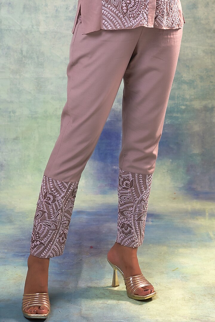 Mauve Muslin Applique Work Co-Ord Set by Sonia Khatri at Pernia's Pop Up Shop