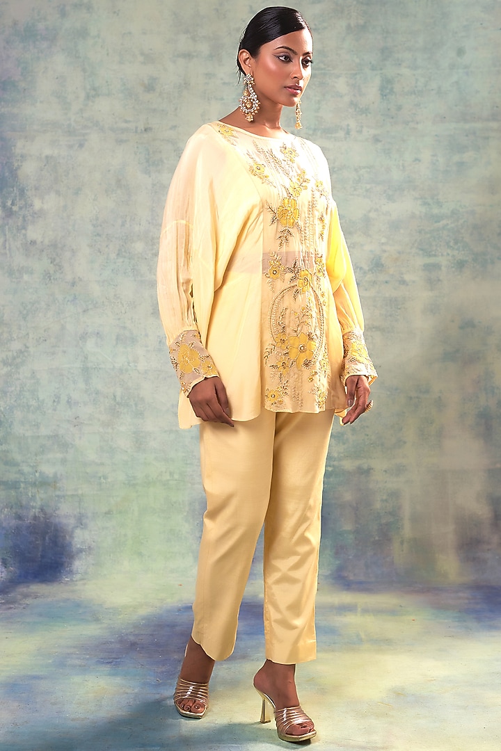 Yellow Muslin Applique Work & Hand Embroidered Co-Ord Set by Sonia Khatri at Pernia's Pop Up Shop