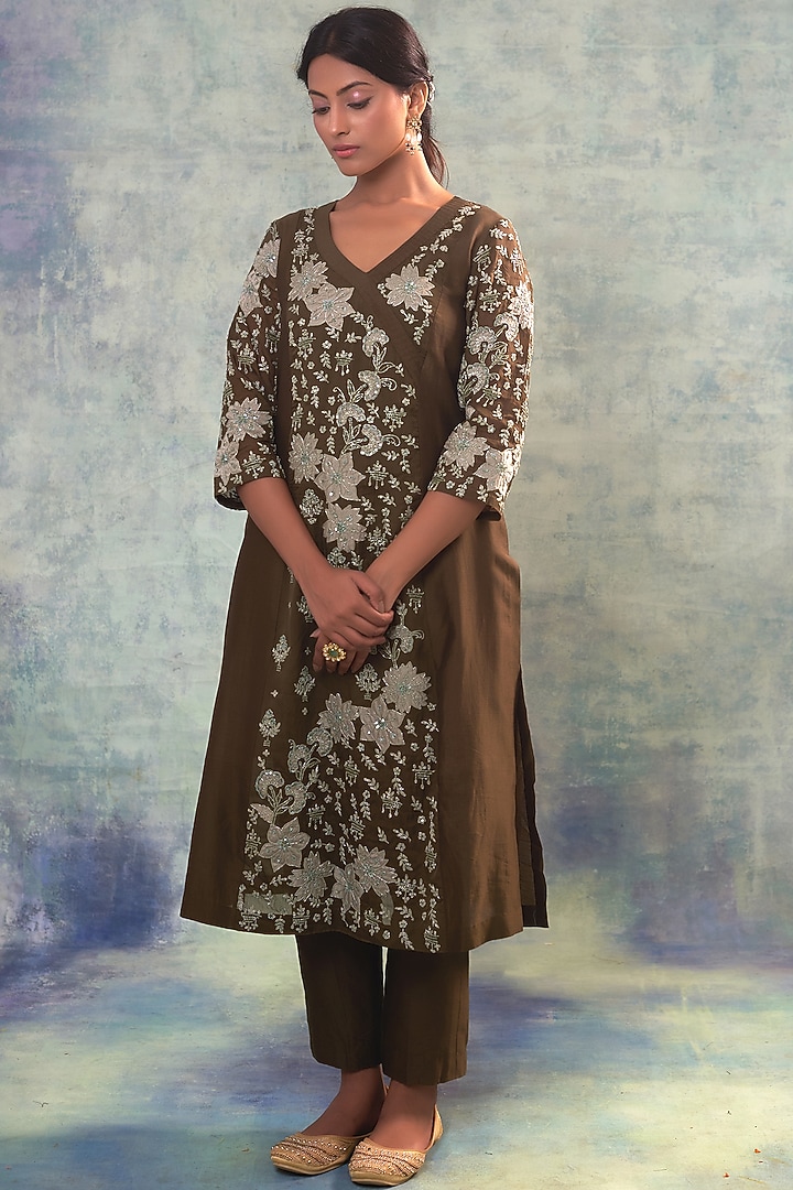 Deep Forest Green Summer Silk Applique Work & Hand Embroidered Kurta Set by Sonia Khatri at Pernia's Pop Up Shop