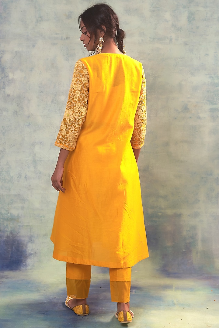Yellow Summer Silk Applique Work & Hand Embroidered Kurta Set by Sonia Khatri at Pernia's Pop Up Shop