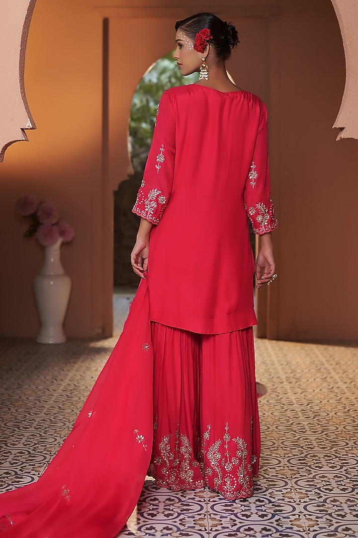 Pink Mulmul Wedding Sharara Set by Sonia Khatri at Pernia's Pop Up Shop