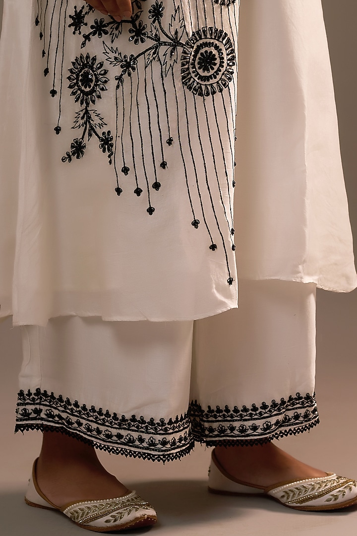 White Summer Silk Sequins Hand & Machine Embroidered Kurta Set by Sonia Khatri at Pernia's Pop Up Shop