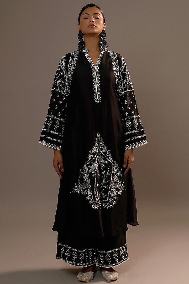 Black Summer Silk Sequins Hand & Machine Embroidered Kurta Set by Sonia Khatri at Pernia's Pop Up Shop