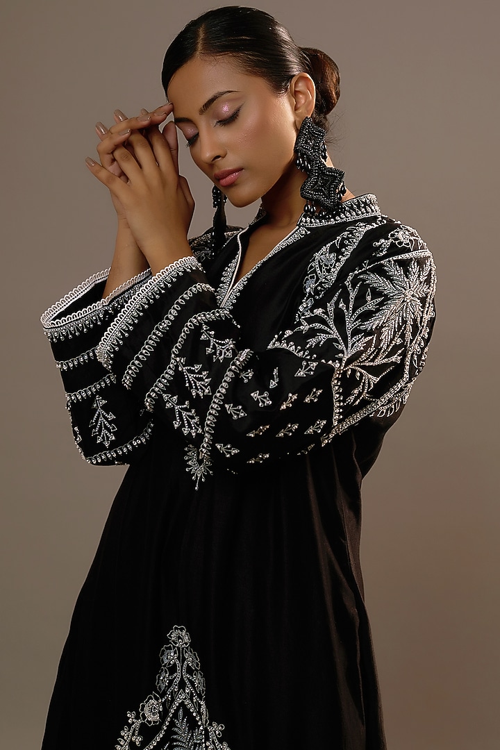 Black Summer Silk Sequins Hand & Machine Embroidered Kurta Set by Sonia Khatri at Pernia's Pop Up Shop
