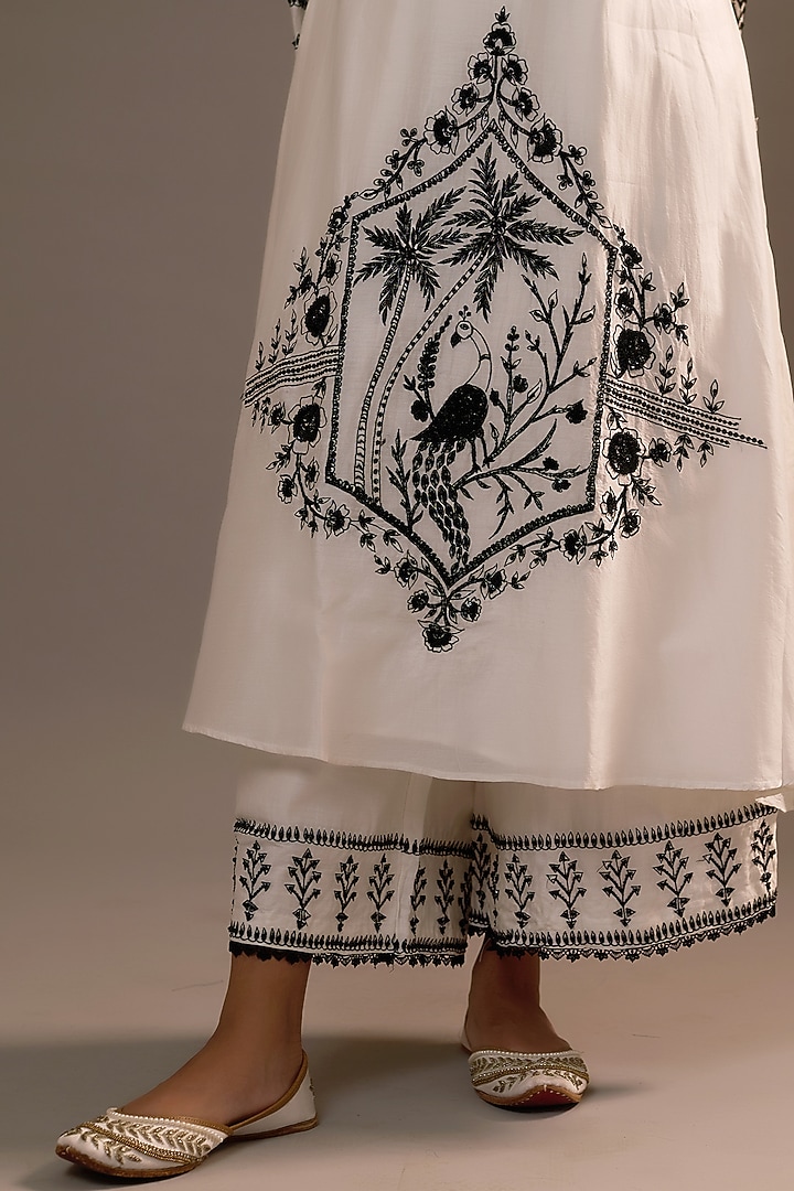 White Summer Silk Sequins Hand & Machine Embroidered Kurta Set by Sonia Khatri at Pernia's Pop Up Shop
