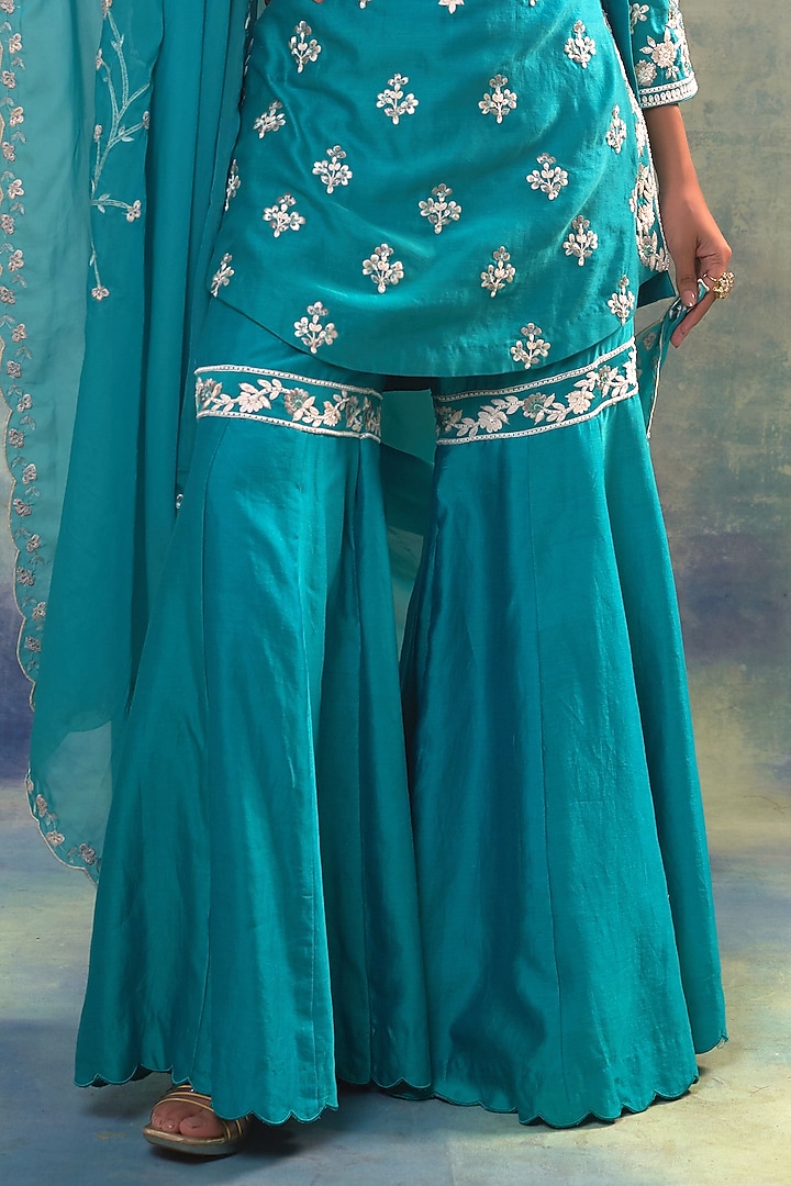Teal Summer Silk Gharara Set by Sonia Khatri at Pernia's Pop Up Shop