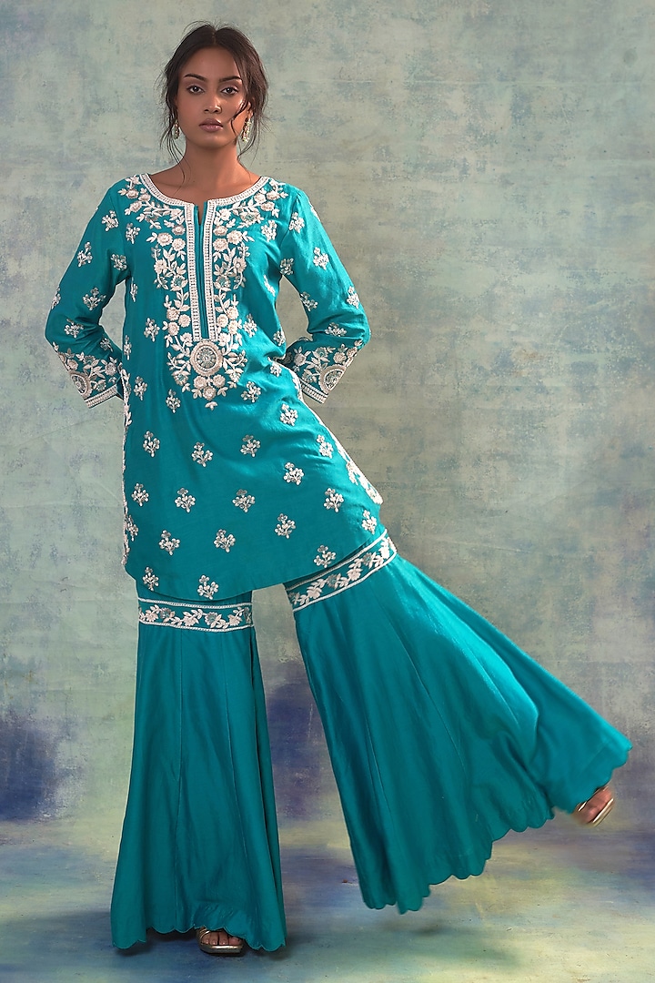 Teal Summer Silk Gharara Set by Sonia Khatri at Pernia's Pop Up Shop