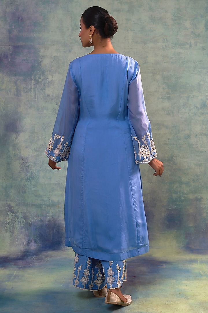 Blue Organza Applique Hand Embroidered Kurta Set by Sonia Khatri at Pernia's Pop Up Shop