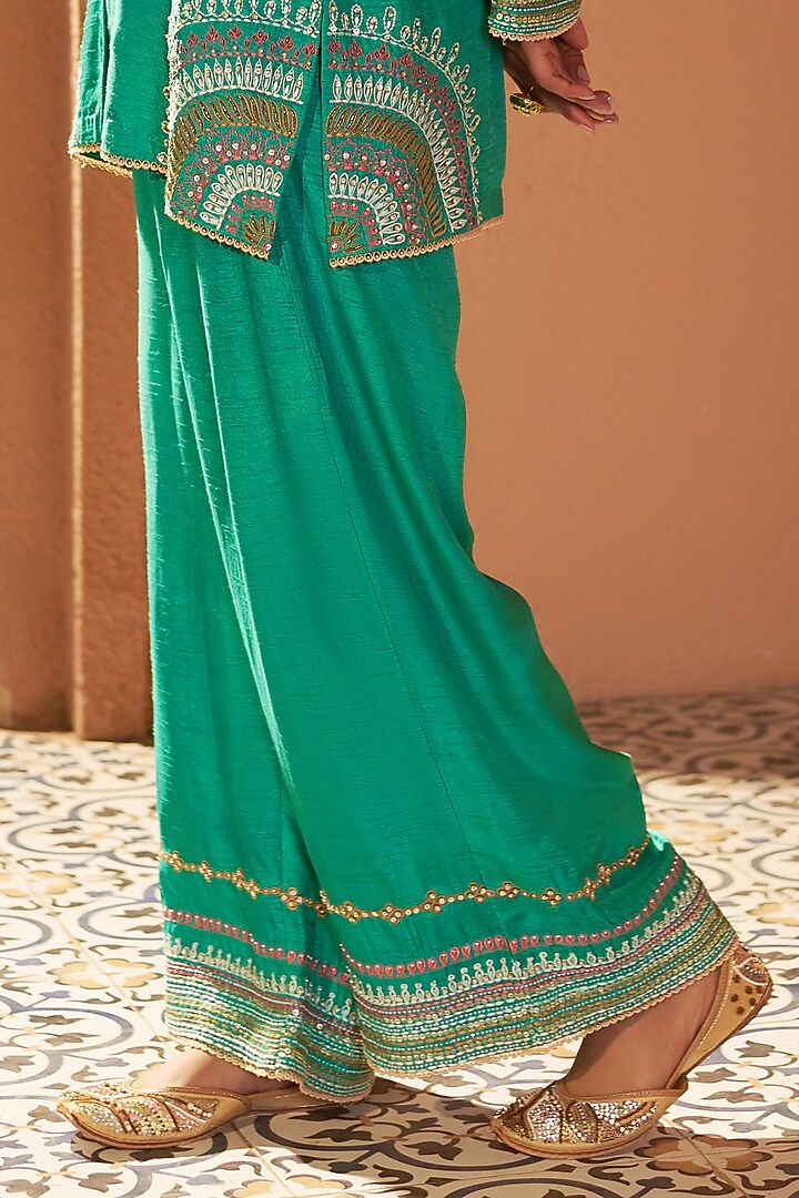 Sea Green Silk Dori Hand Embroidered Co-Ord Set by Sonia Khatri at Pernia's Pop Up Shop
