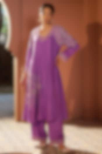 Purple Silk Dori Work Kurta Set by Sonia Khatri at Pernia's Pop Up Shop