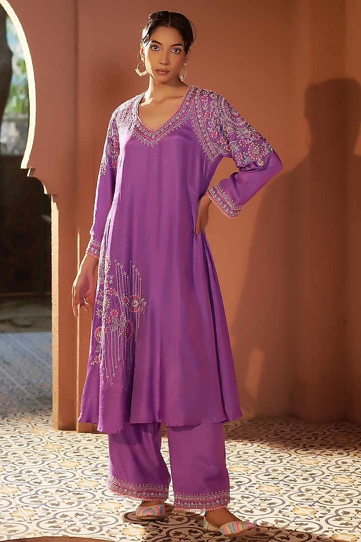 Purple Silk Dori Work Kurta Set by Sonia Khatri at Pernia's Pop Up Shop