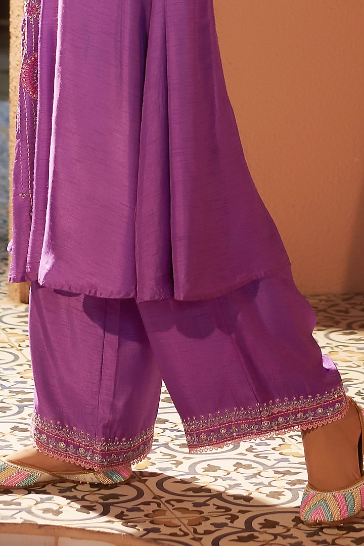 Purple Silk Dori Work Kurta Set by Sonia Khatri at Pernia's Pop Up Shop