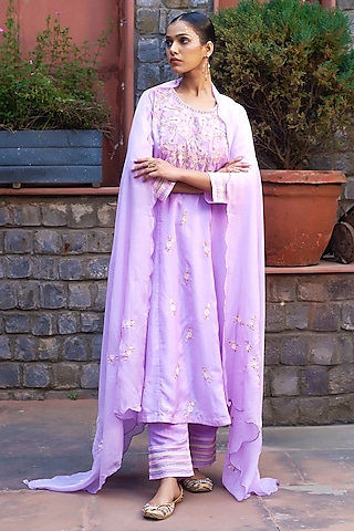 Pale Lilac Organza Embroidered Kurta Set by Sonia Khatri