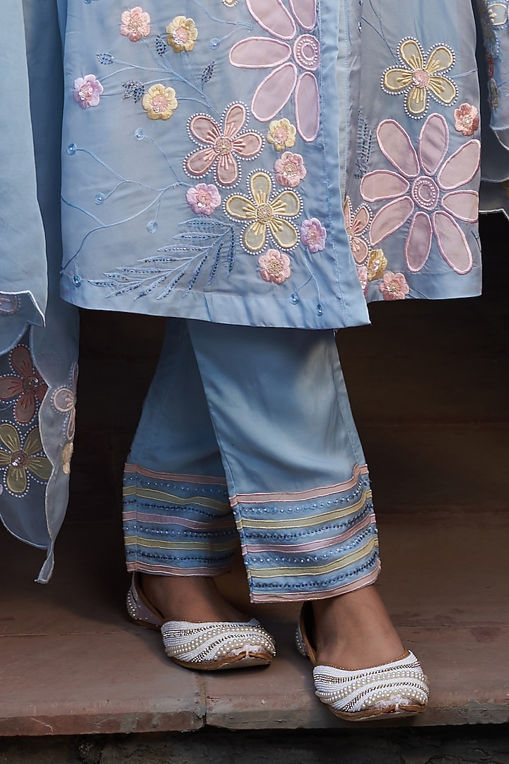 Blue Organza Embroidered Kurta Set by Sonia Khatri at Pernia's Pop Up Shop