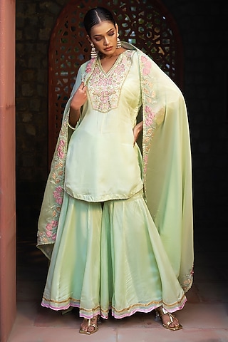 Green Organza Hand & Machine Embroidered Kurta Set by Sonia Khatri
