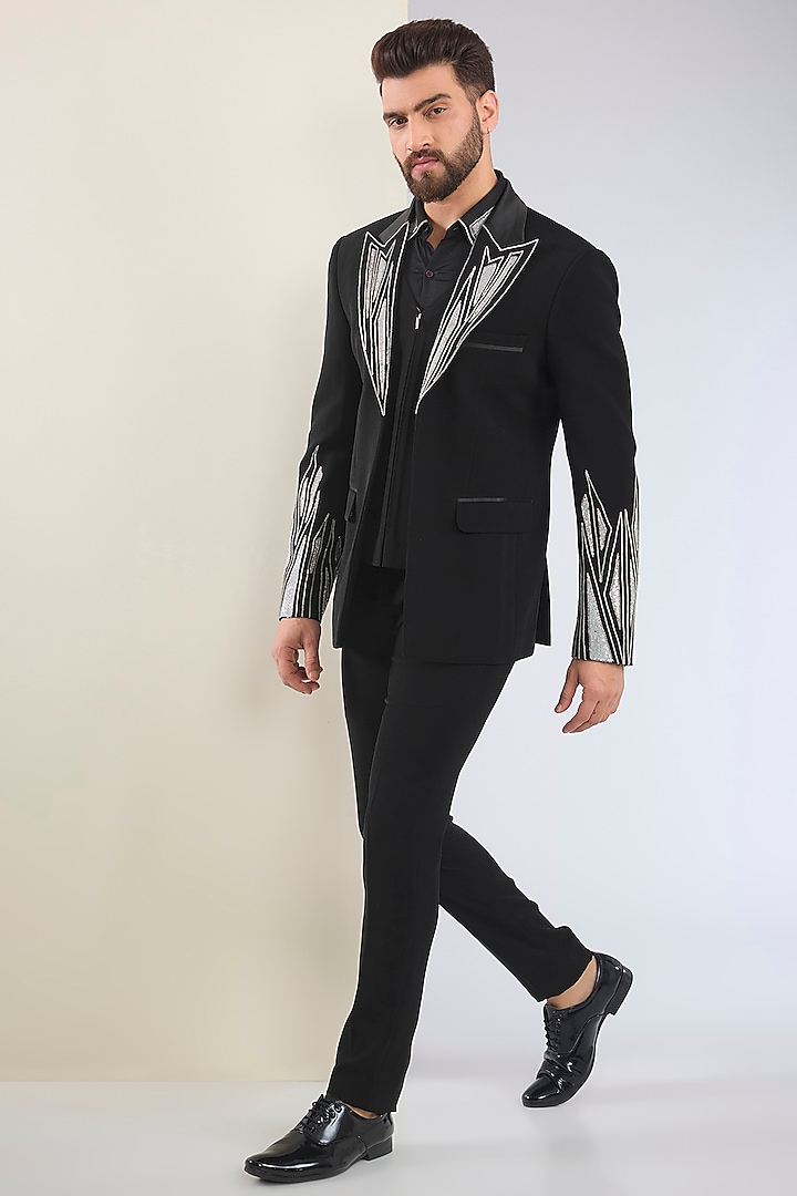 Black Micro Suiting Hand Embroidered Tuxedo Set by Soltee By Sulakshana Monga Men