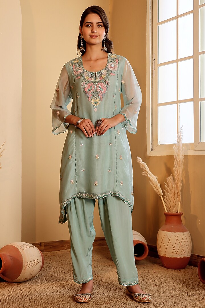 Blue Organza Hand Embroidered Kurta Set by Sonali Methi at Pernia's Pop Up Shop