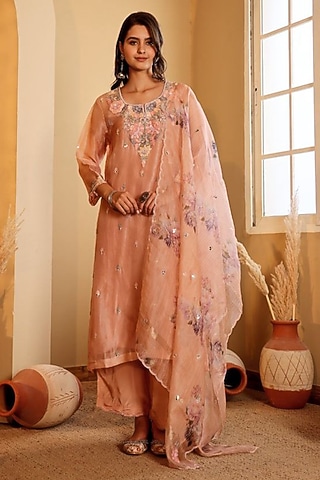Pink Organza Hand Embroidered Kurta Set by Sonali Methi