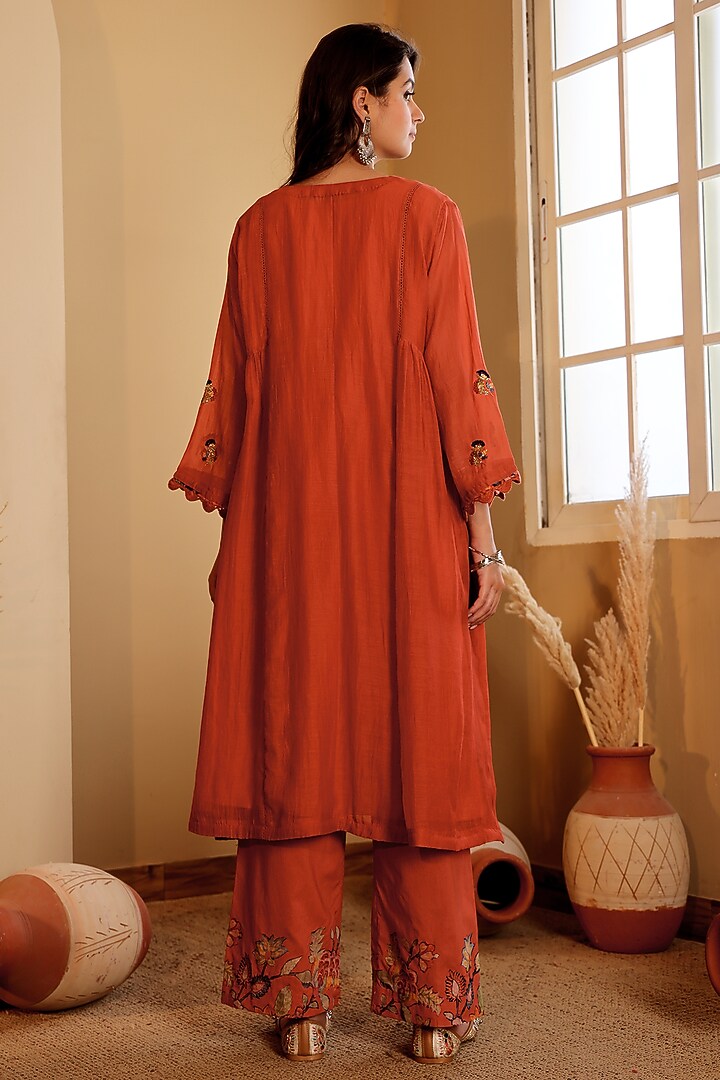 Cherry Red Mul Chanderi Kurta Set by Sonali Methi at Pernia's Pop Up Shop