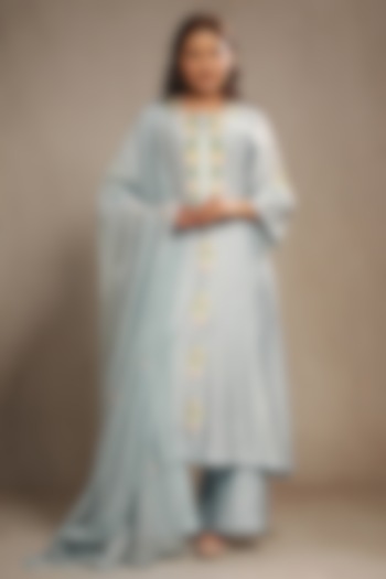 Powder Blue Silk Chanderi Thread Hand Embroidered Kurta Set by Sonali Methi at Pernia's Pop Up Shop