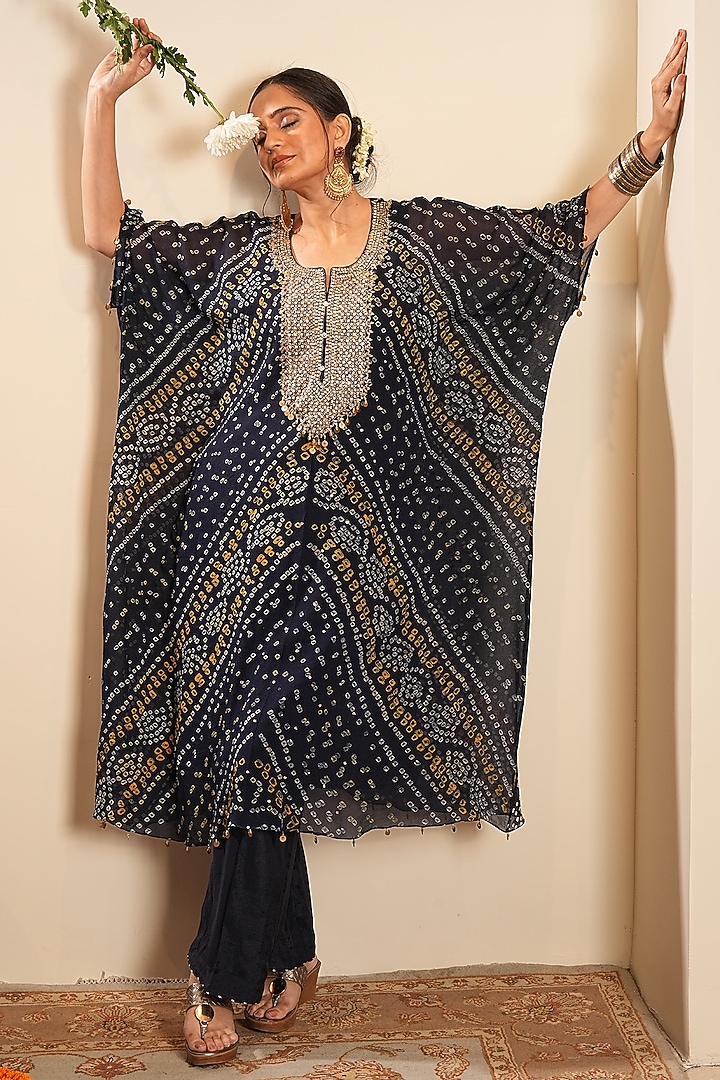 Navy Blue Chinon Mirror Embroidered Bandhani Kurta Set by Sonali Methi at Pernia's Pop Up Shop