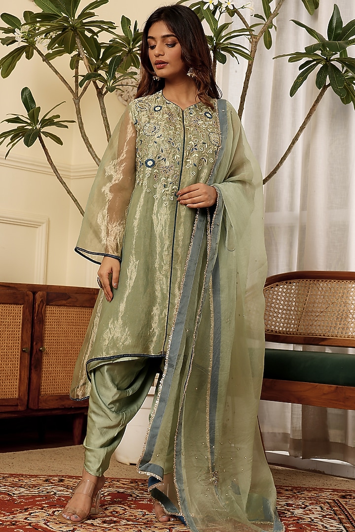 Grey Pure Tissue Kurta Set by Sonali Methi at Pernia's Pop Up Shop