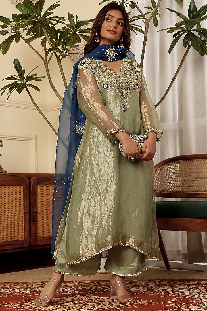 Grey Pure Tissue Kurta Set by Sonali Methi at Pernia's Pop Up Shop