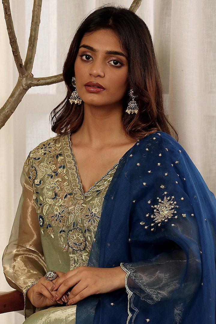 Grey Pure Tissue Kurta Set by Sonali Methi at Pernia's Pop Up Shop